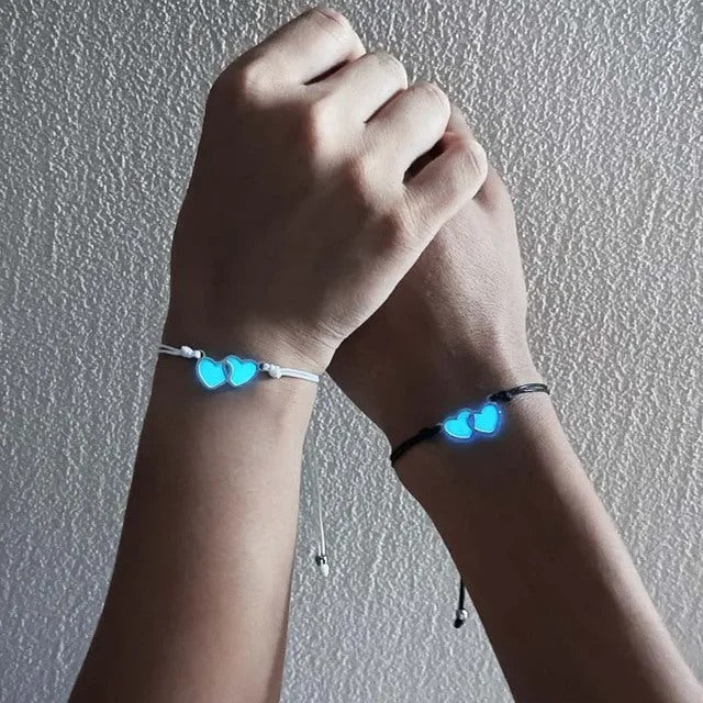 Pulseras de corazones luminosos para parejas