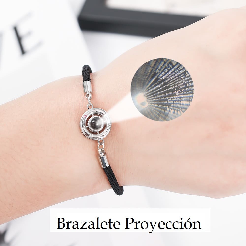 Pulsera para Parejas x2 Con Proyección Te Amo en Varios Idiomas