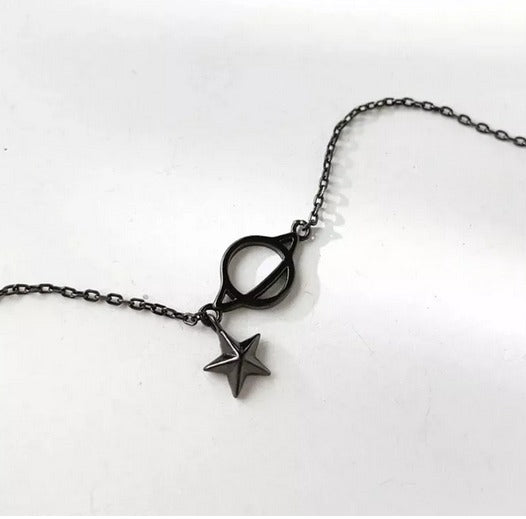 Pulsera De Cadena Negra Con Forma De Planeta Para Mujer